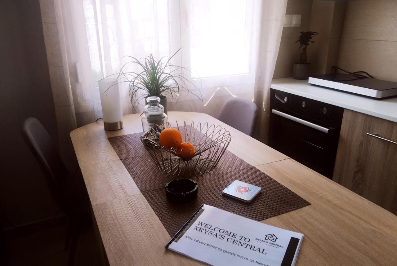 Xrysa'S Central City Apartment Missolonghi ภายนอก รูปภาพ