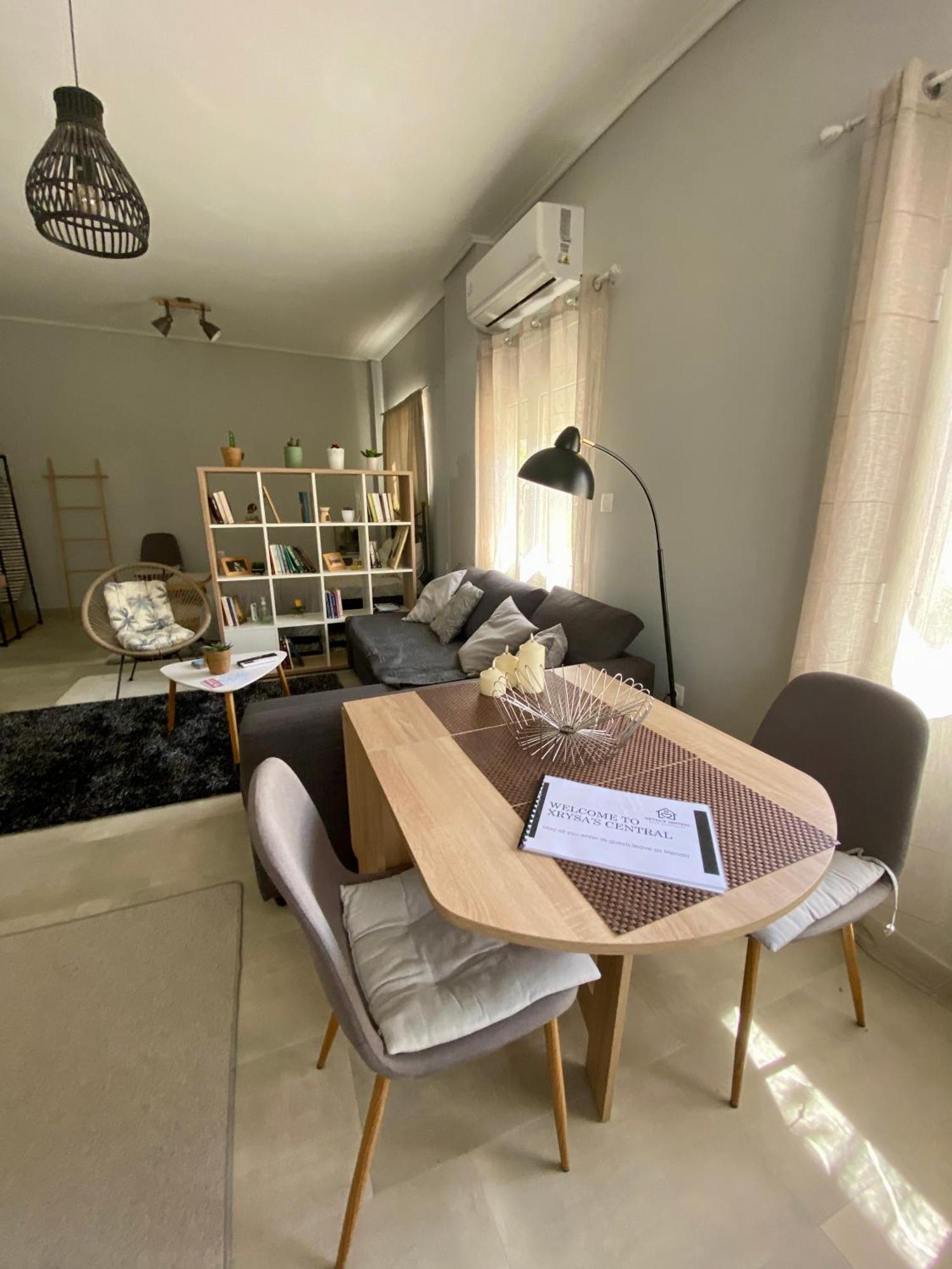 Xrysa'S Central City Apartment Missolonghi ภายนอก รูปภาพ