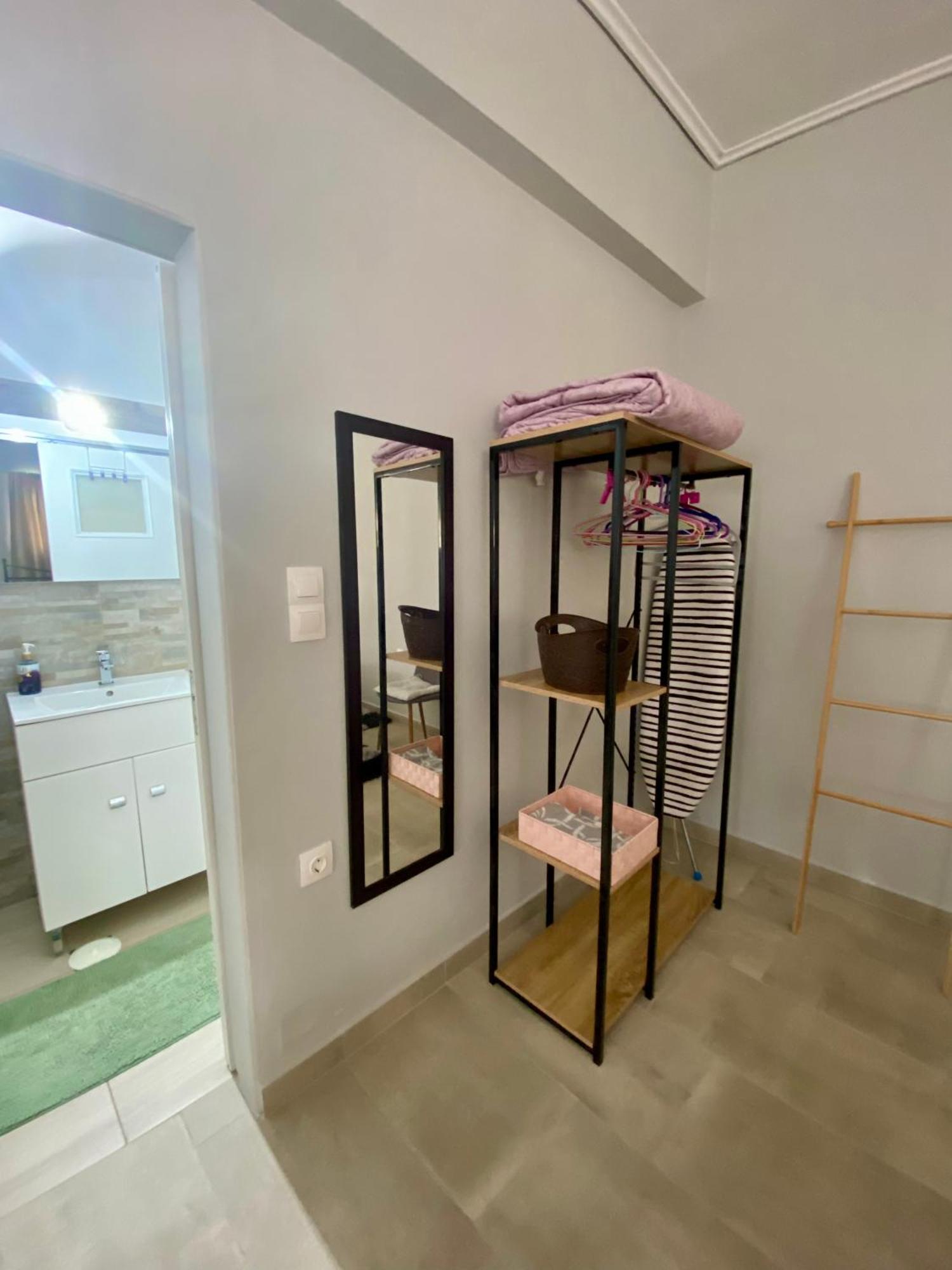 Xrysa'S Central City Apartment Missolonghi ภายนอก รูปภาพ