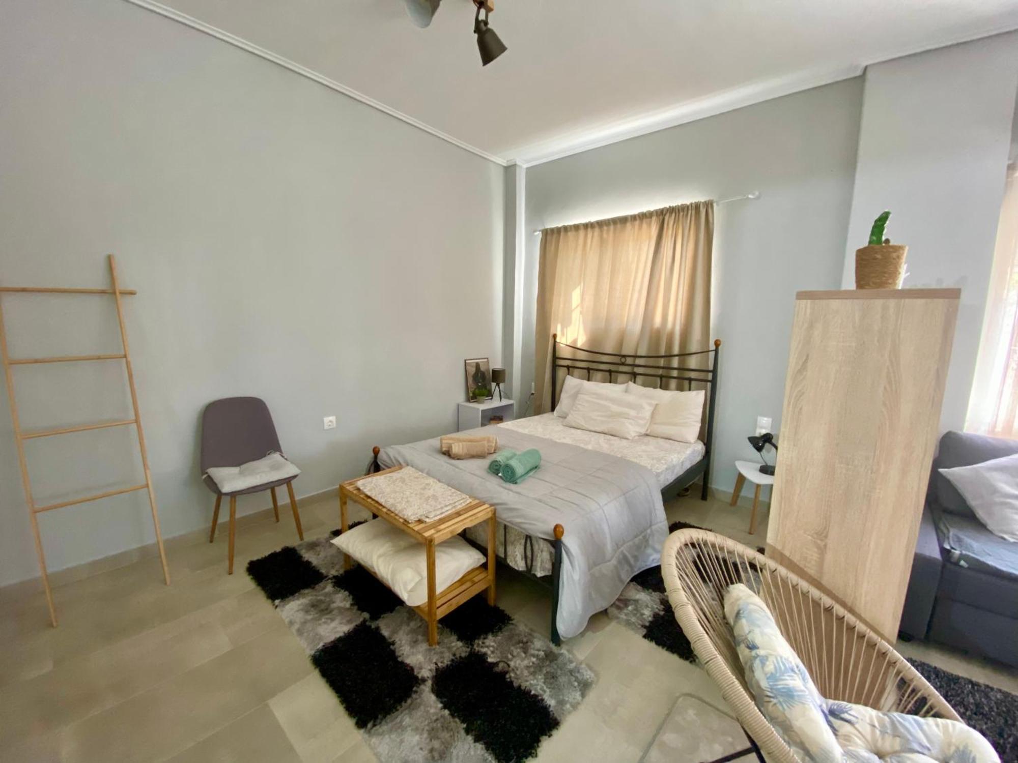 Xrysa'S Central City Apartment Missolonghi ภายนอก รูปภาพ